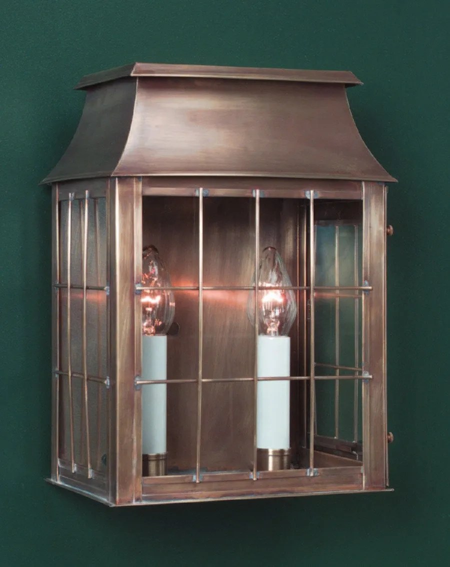 Colonial outdoor wall lights