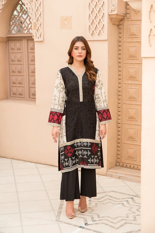 Embroided Kurta