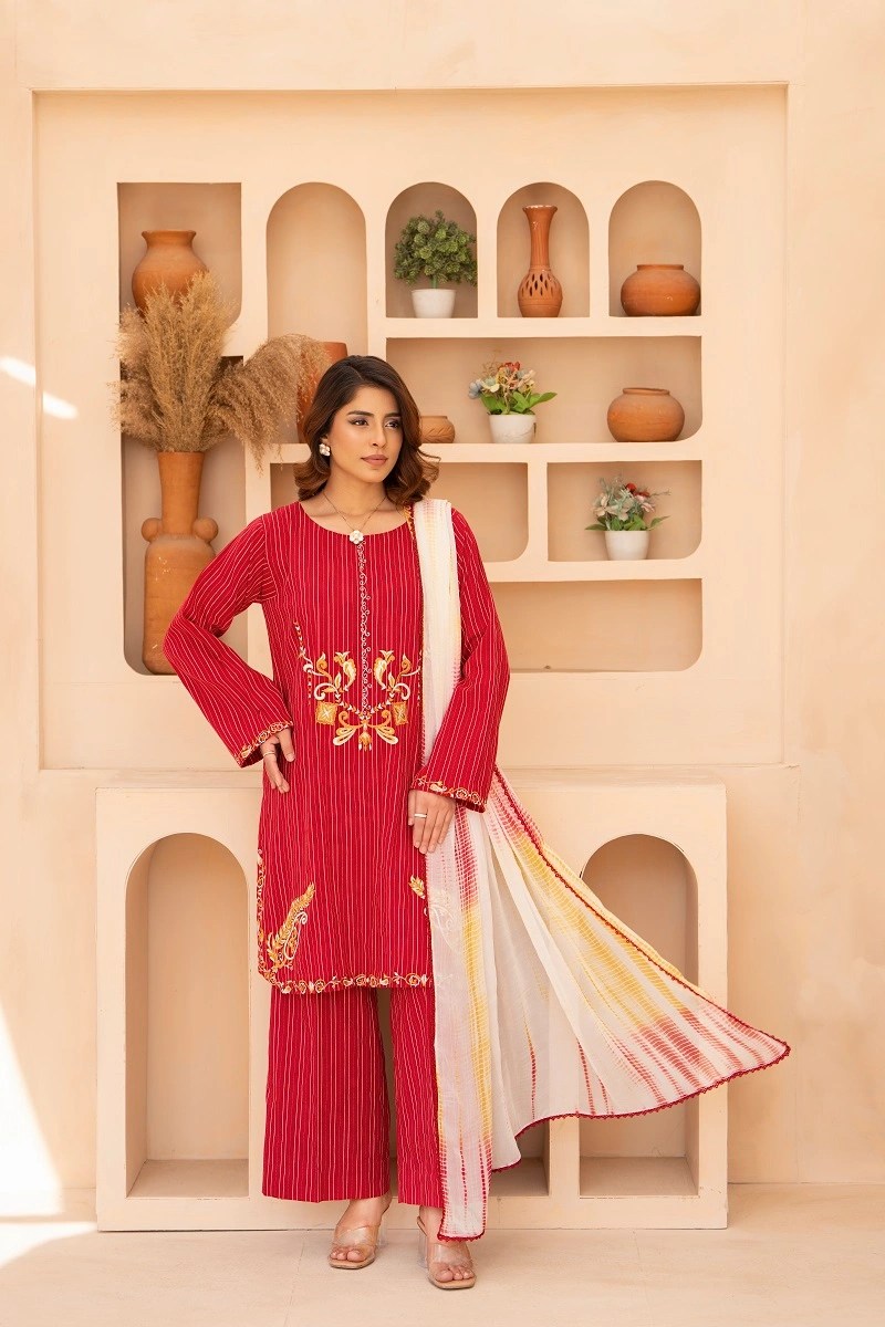 Regal Charm Cambric Lawn Set