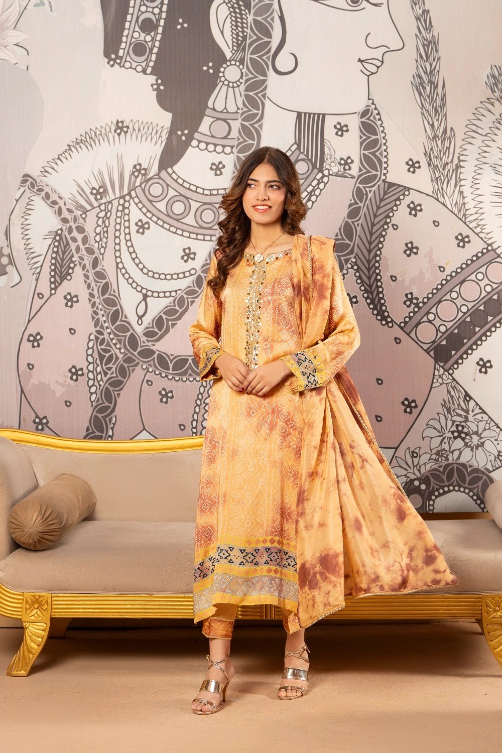 Royal Chunari Grace