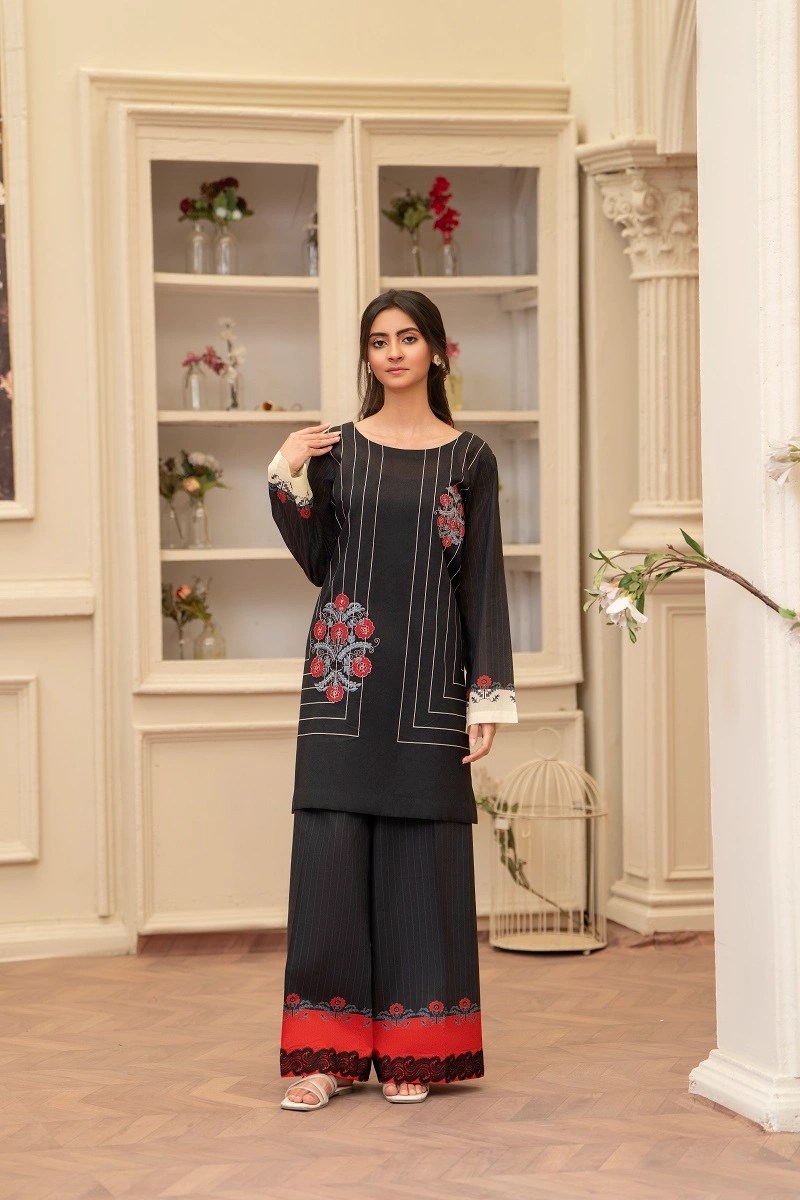 Modern Motif – 2 Piece Lawn Suit