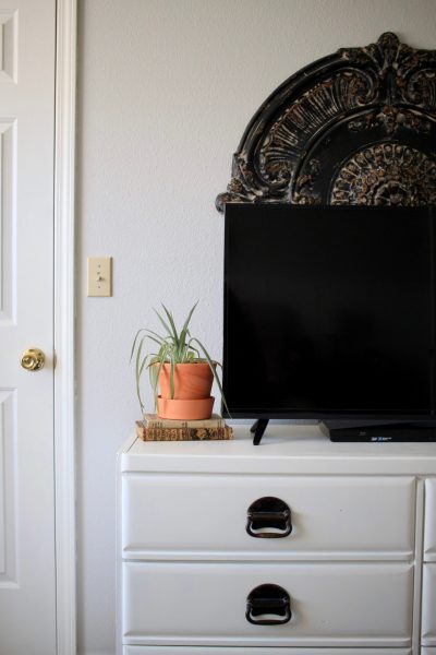 Easy and Quick Dresser Redo