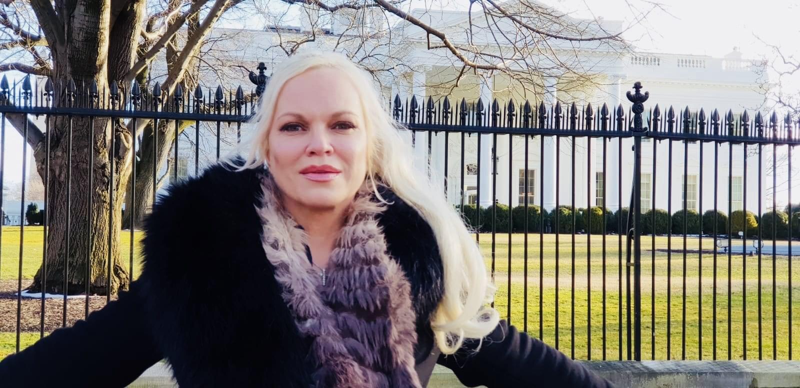 Mental Pain: Hanne Nabintu Herland in L'Indro Hanne HErland
