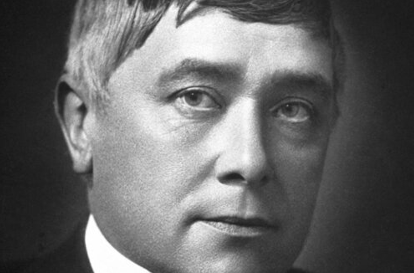 MAURICE  MAETERLINCK SOUS  LES  PROJECTEURS  DE  LA  NUMÉROLOGIE