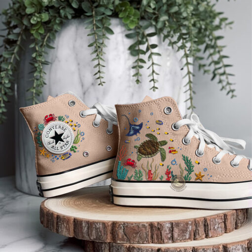 Ocean Turtle Embroidered Converse, Custom Hand Embroidered Swimming Stingray Sneakers