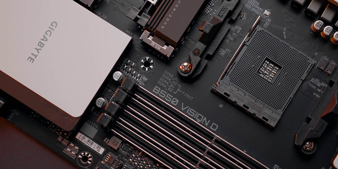 Nov 14, 2021 · with a price tag of less than $200, the motherboard means serious business with aesthetic design and a powerful 14 power phase system. The SMALLEST ATX Build Yet - Ryzen 5900X in a 10L Case!
