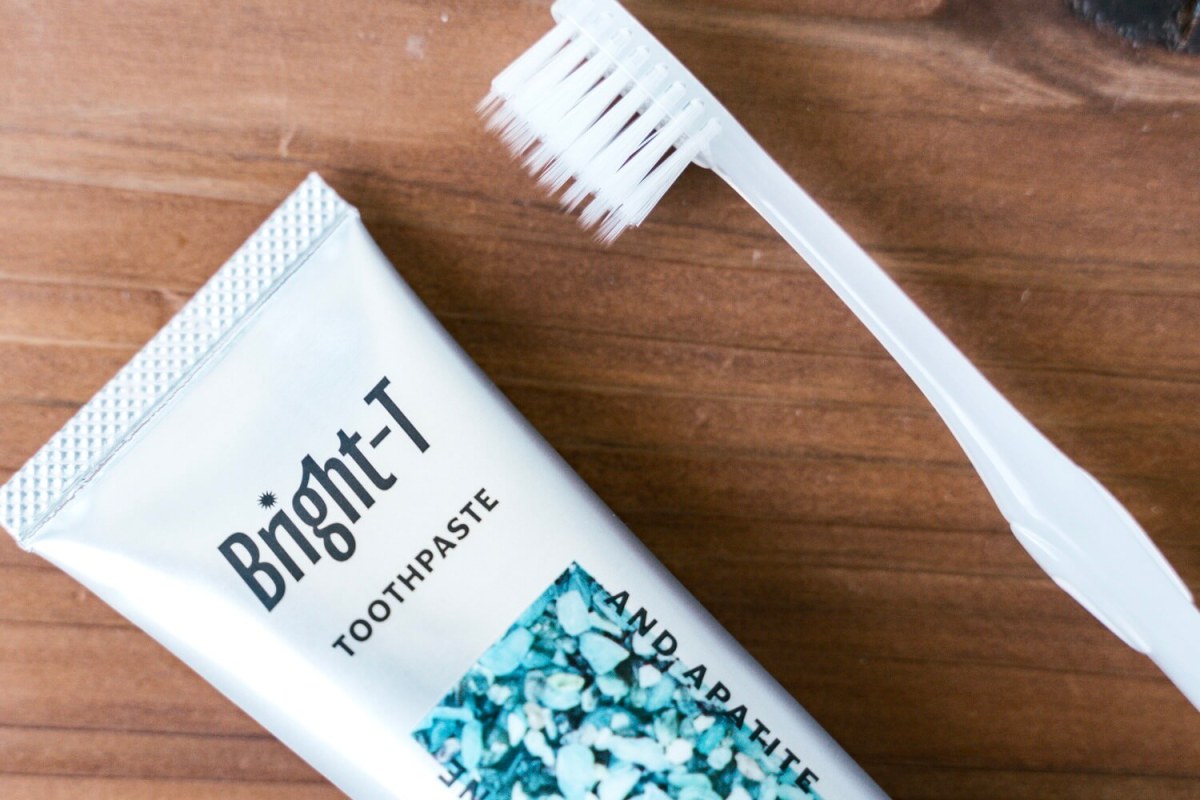 つるっと、爽やか。薬用歯みがき粉「Bright-T」を目覚めのスイッチに