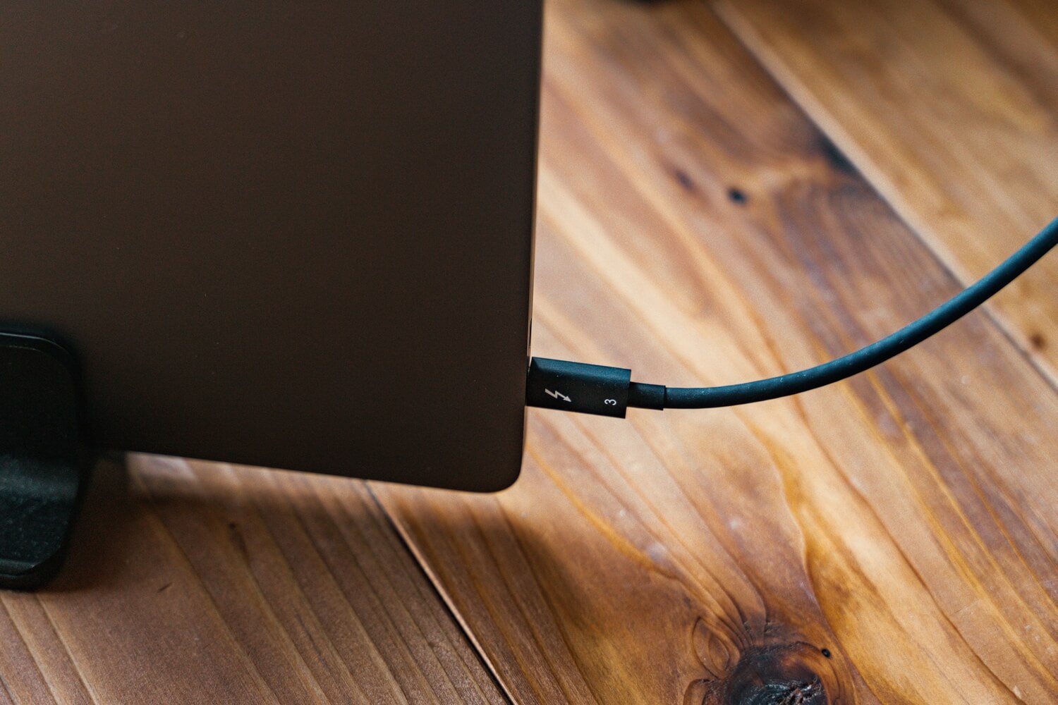 Anker PowerExpand Elite 13-in-1レビュー。Macをケーブル1本で