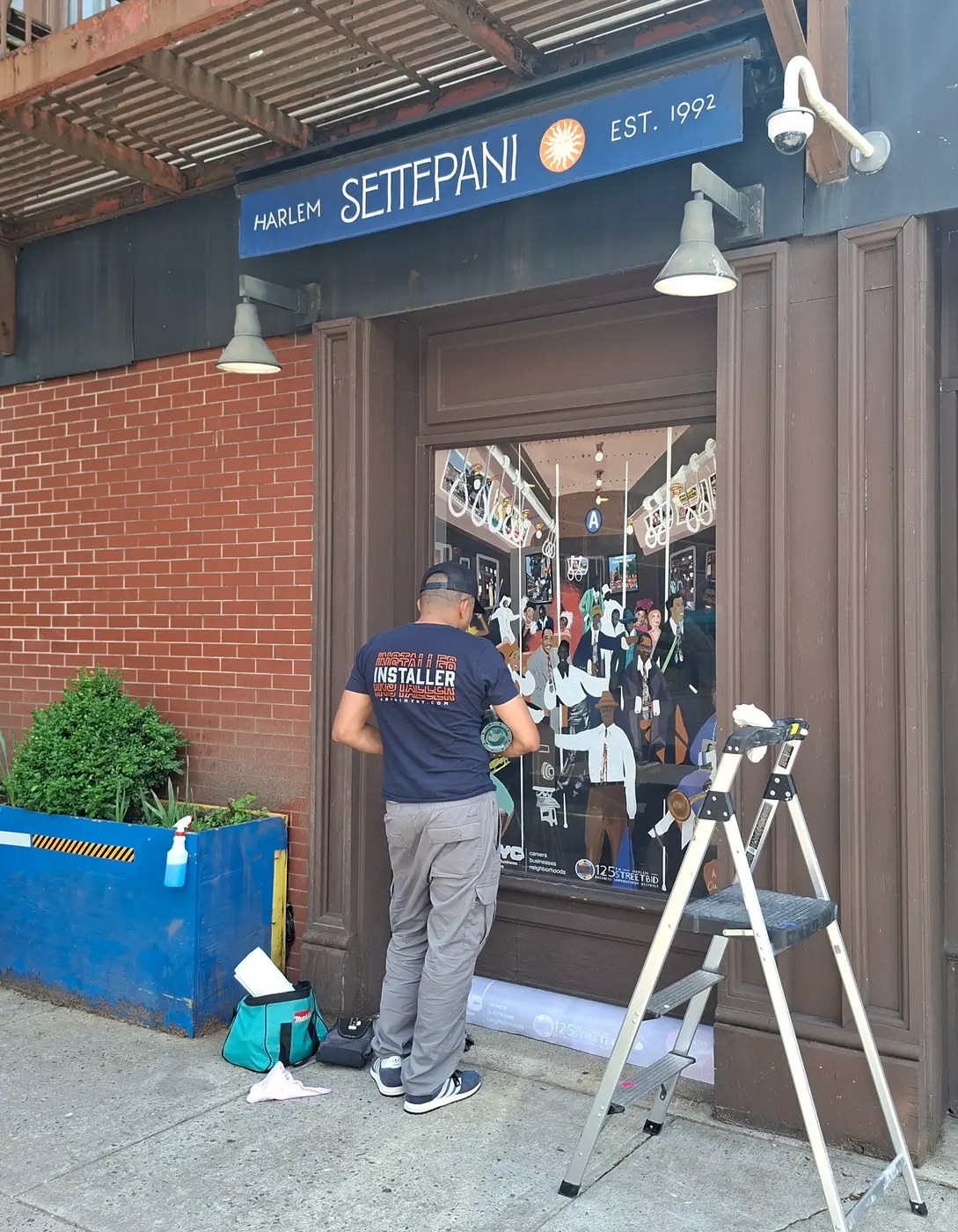 A→Harlem window splash 2