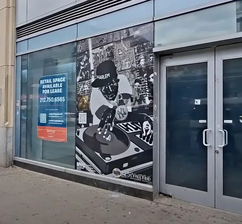 Harlem DJ window splash 2