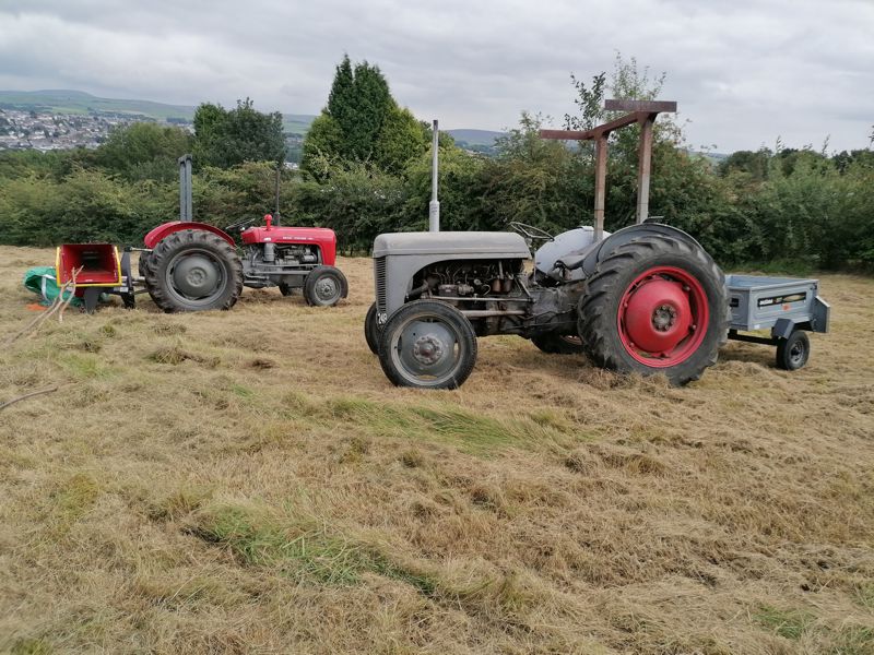 Tractor action
