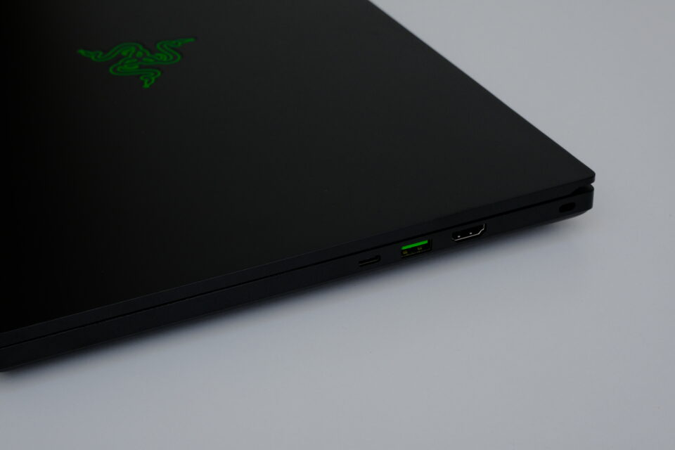 Razer Blade 15レビュー!15万円クラスでは最高の満足感を得 Razer Blade 15レビュー!15万円クラスでは最高の満足感を得