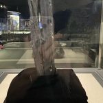 『輝安鉱』(スティブナイト)正倉院にも収納されているアンチモン鉱石