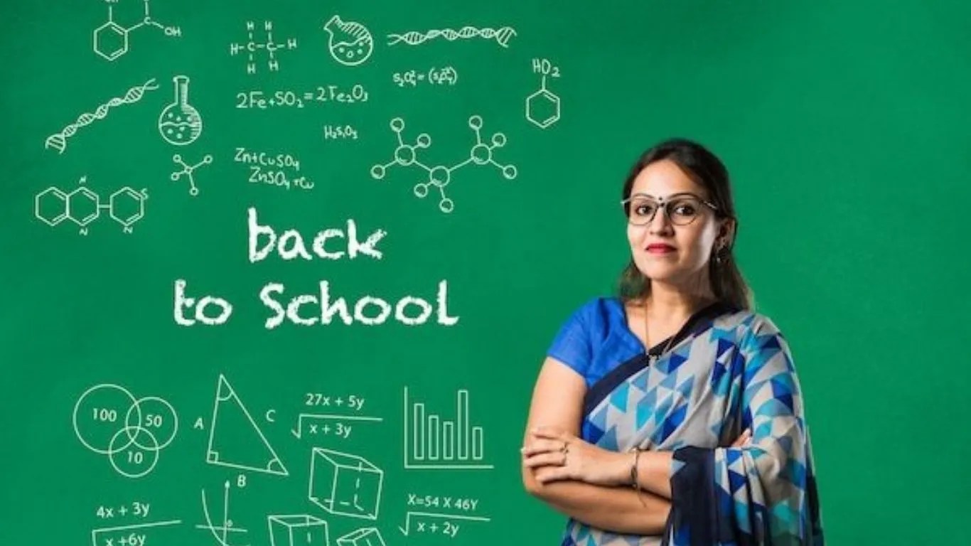 Video Making Competition: शिक्षकों के लिए अनोखी चुनौती, 1 मिनट का वीडियो बनाओ, नवंबर में मिलेगा इनाम!