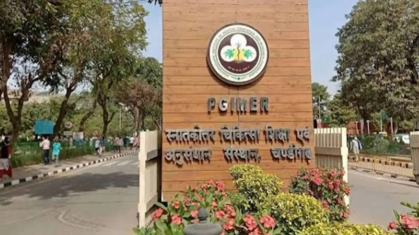 चंडीगढ़ PGI की चौंकाने वाली स्टडी: 200 में 118 महिलाओं को एड़ी का दर्द, ज्यादा खड़े रहना बना वजह!