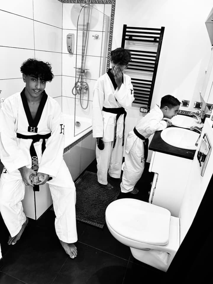 Dobok, Tenue de Taekwondo Hase & Hare