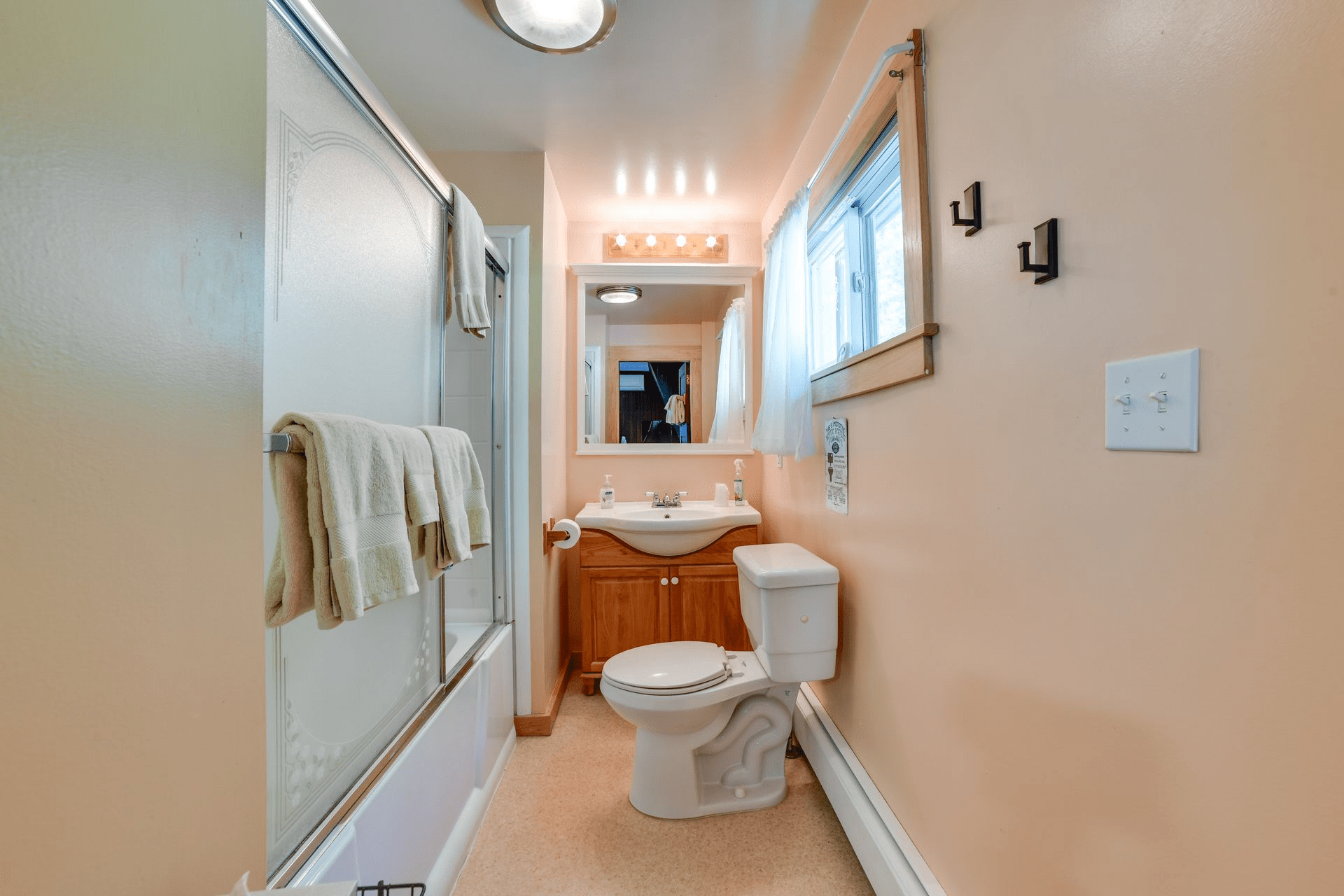 13th_Photo_MainHouse.webp