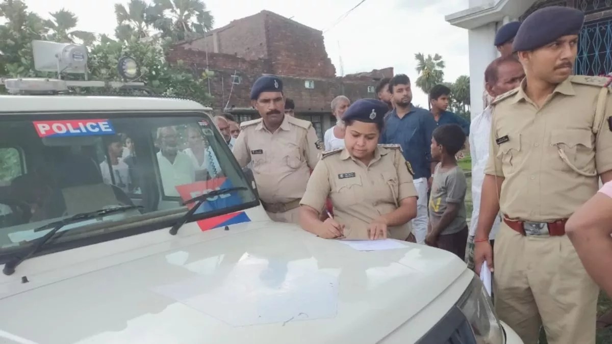 गोपालगंज 12 वर्षों से चल रहा था प्रेम-प्रसंग, प्रेमिका द्वारा आत्महत्या करने के बाद प्रेमी की भी हत्या कर दी गई।