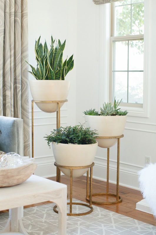 Designing and laying out a compact or narrow living room presents unique challenges. 40 Ways To Make Use Of Your Empty Home Corners Hative