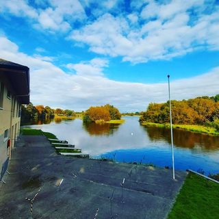 %%tb-image-alt-text%%