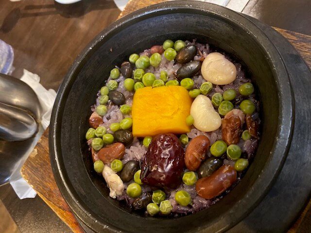らいちゅう　ソウルフード カピオラニ通りの韓国料理SOUL GARDEN YAKINIKU(ソウルガーデン焼肉
