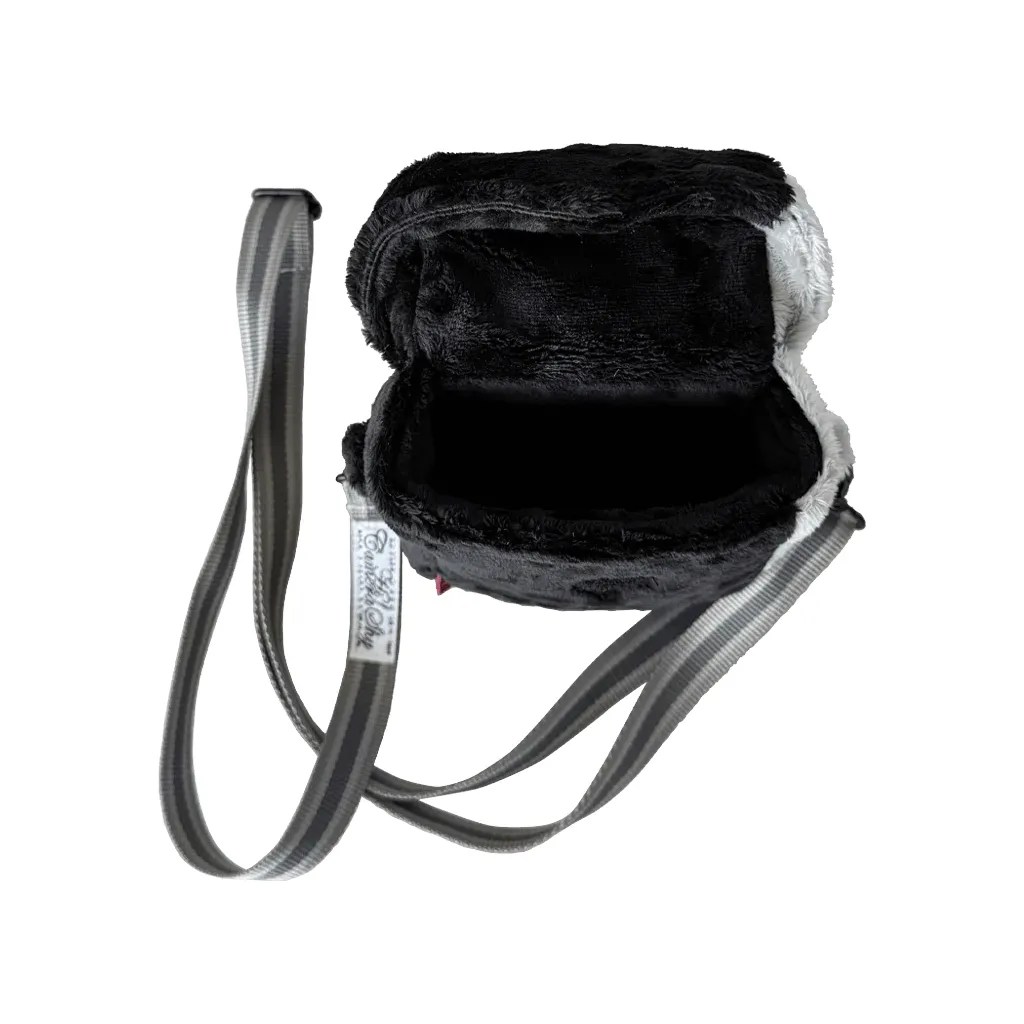 041 Gladee Sling Bag Black Instant Camera 02