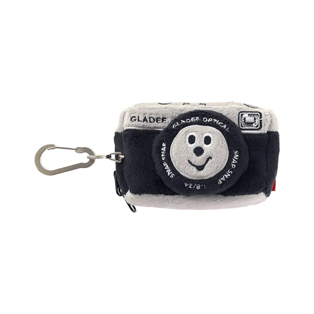 053 Gladee Card Holder Pouch with Zipper Camera 01