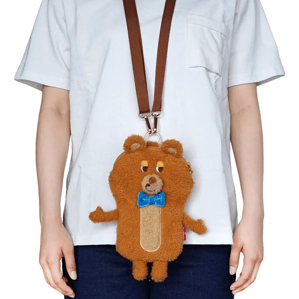 057 Gladee Multi Pouch with Strap Brown Bear 02