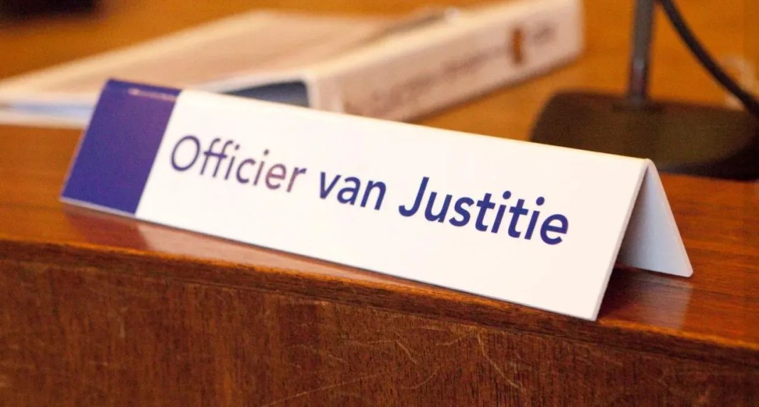 Politie-inzet op het Malieveld in Den Haag tijdens de rellen van 20 september 2025.