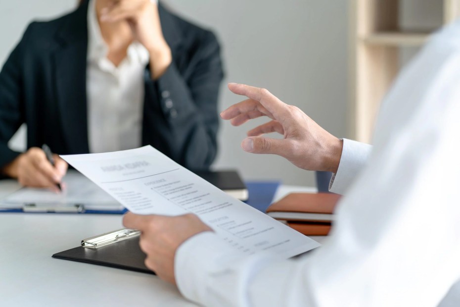 Common COBRA Compliance Issues: Navigating Notice, Timing, and Penalties