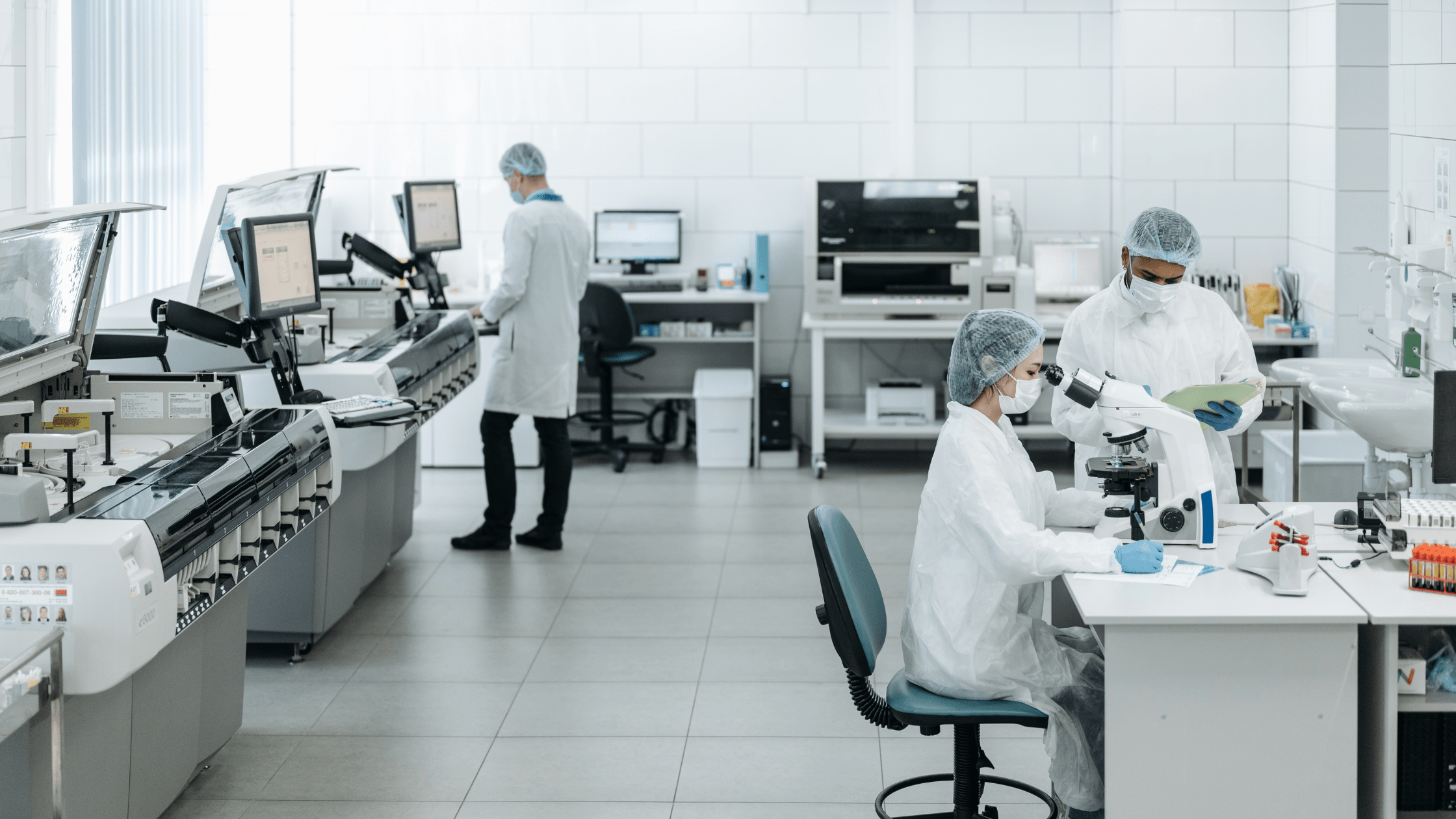 How to Build a Recruiting Strategy for Your Pharmaceutical Manufacturing Organization