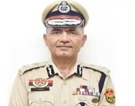 ত্রিপুরা পুলিশের প্রয়াত মহা নির্দেশক অনুরাগ ধ্যানকরের অস্বাভাবিক মৃত্যুর ঘটনায় বিচার বিভাগীয় তদন্তের দাবিতে মঙ্গলবার রাজ্যপালের কাছে স্মারকলিপি জমা দিল অল ইন্ডিয়া লইয়ার্স ইউনিয়ন, ত্রিপুরা রাজ্য কমিটি।