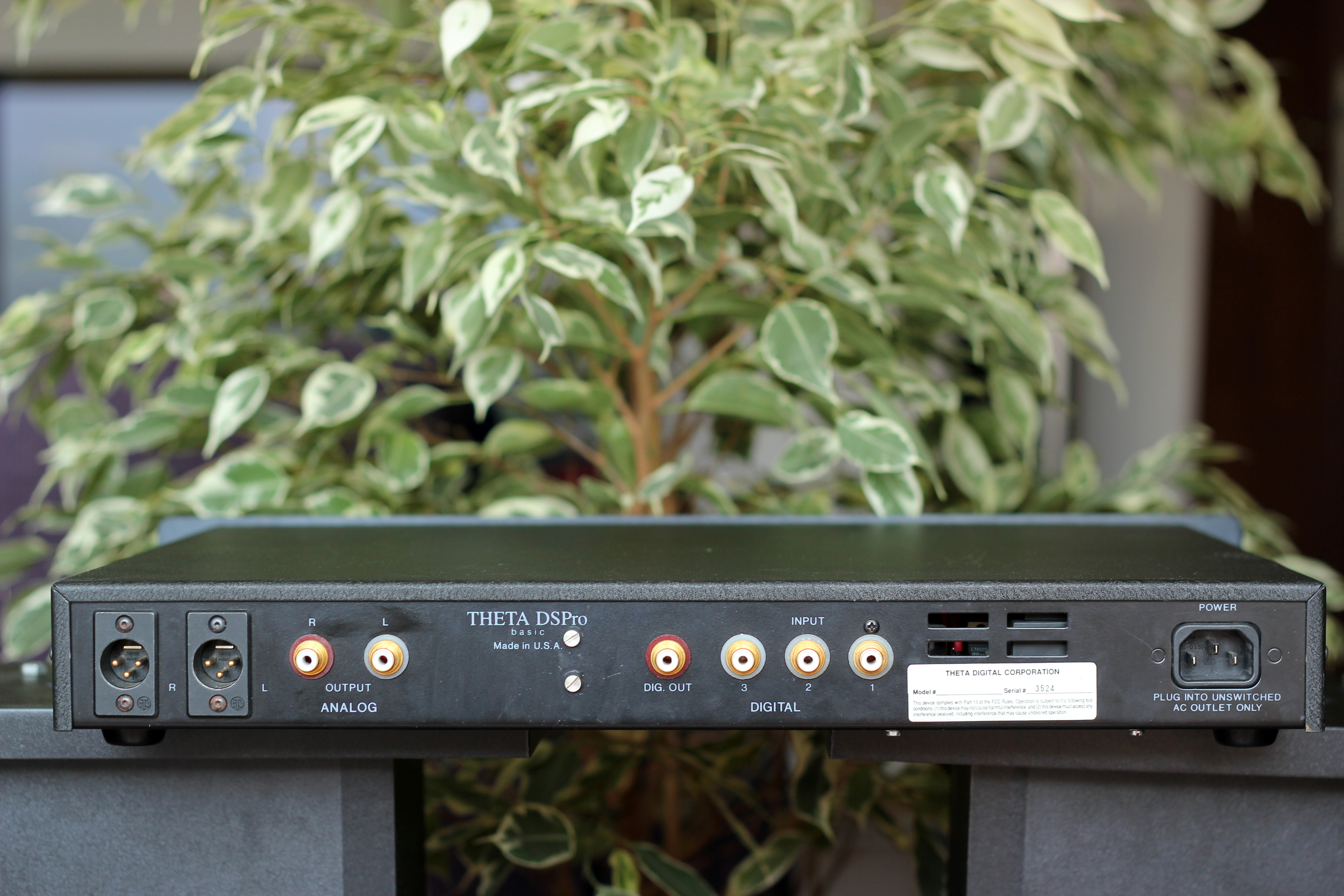 Theta Digital Ds Pro Basic Ii Dac D A Converter Black The Music Room Theta Digital Ds Pro Basic Ii Dac D A Converter Black The Music Room