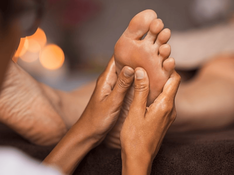 Professional foot massage treatment in Nassau Bahamas