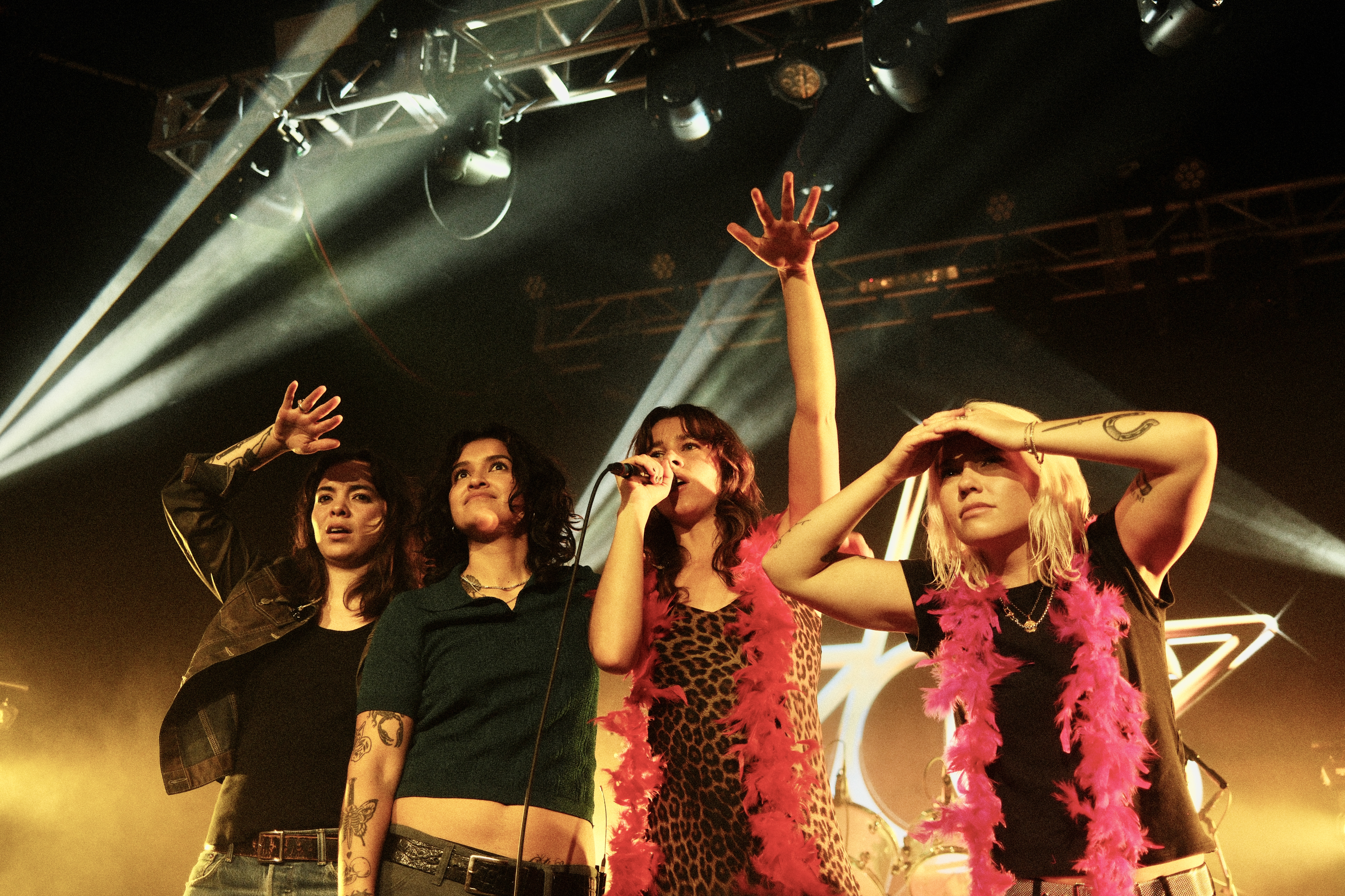 A Gold Star Night With The Aces in Phoenix – HEAR IT! – MUSIC