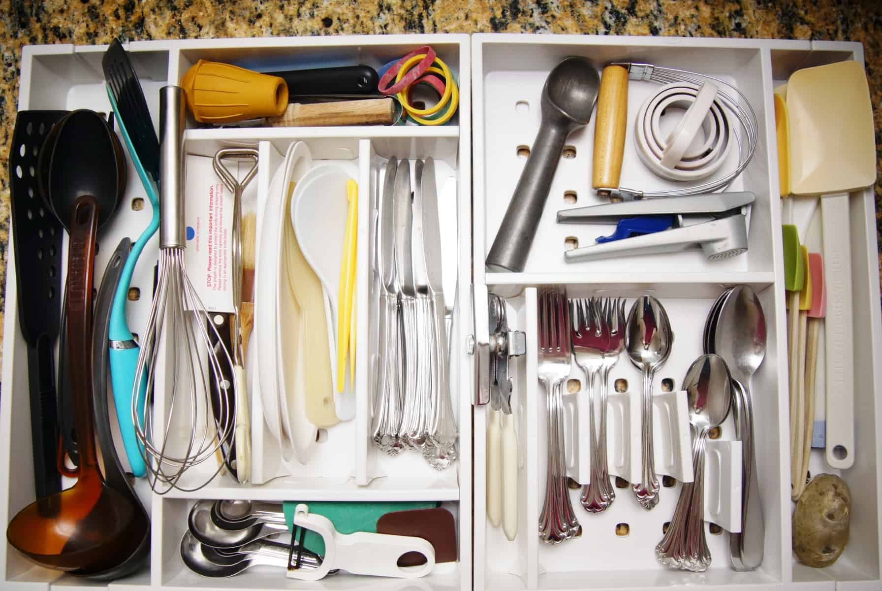 Drawer Organizing Tips That Keep The Mess At Bay