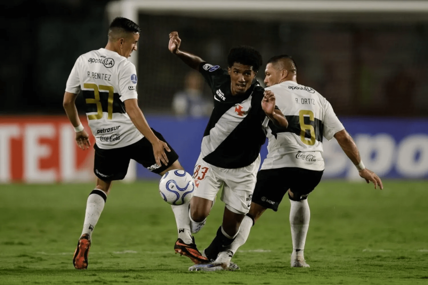 Olimpia se cruza con un viejo conocido en Río y buscará dar el primer golpe
