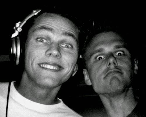 DJS2