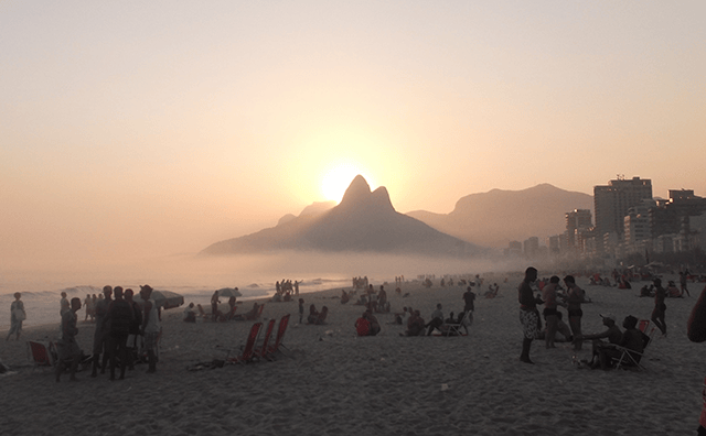 Río Atardecer