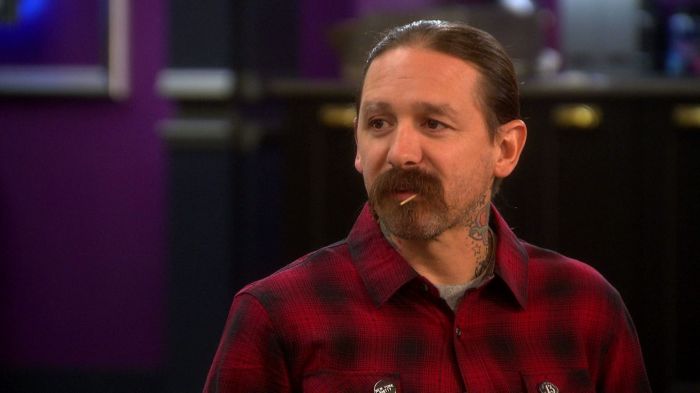 Épinglé par Jamie Bryant sur so fine Oliver peck net worth 2020