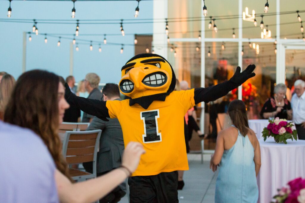 Full service catering in iowa city, ia