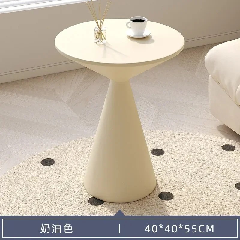 Table d'appoint en fer moderne et simple