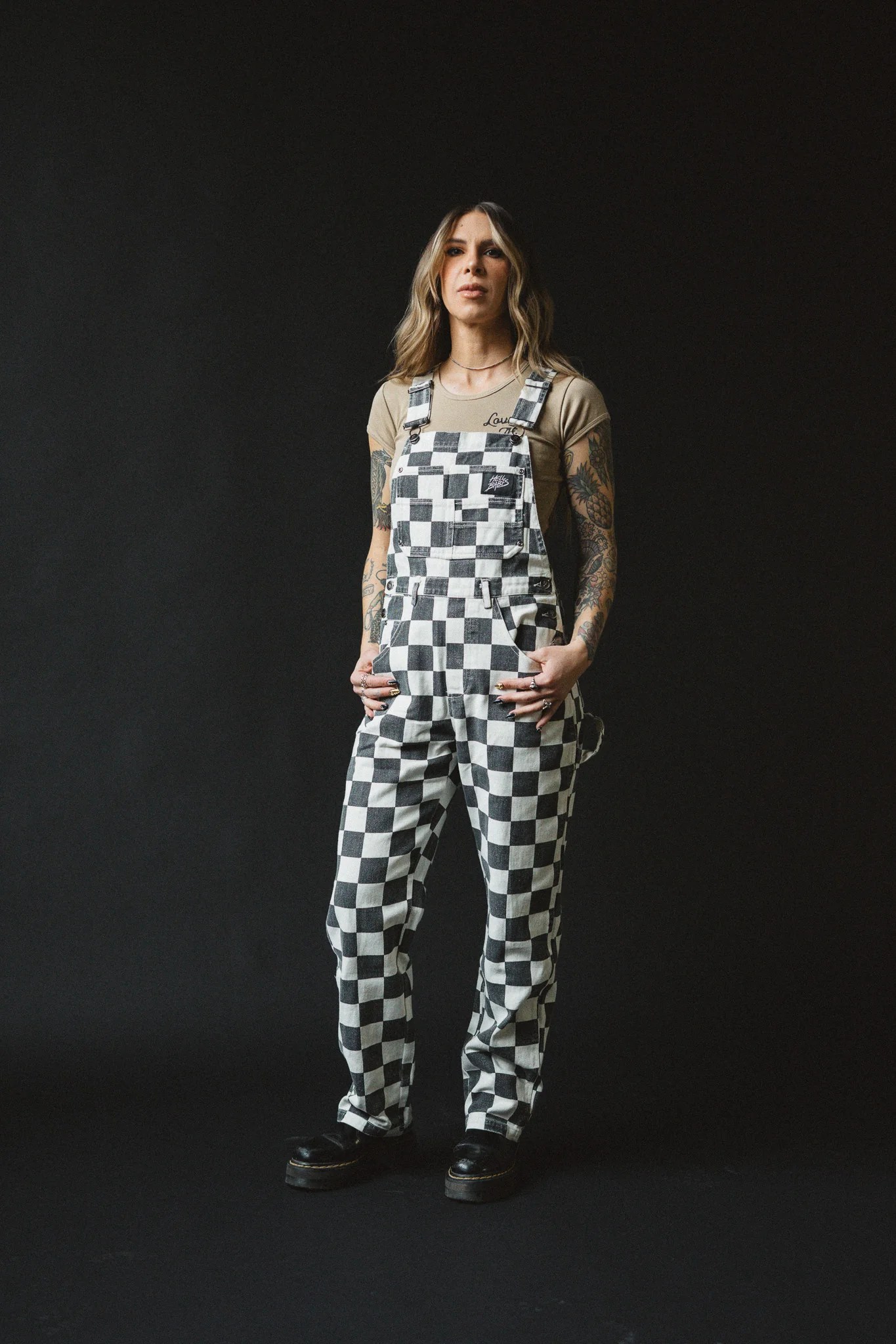 Leopard Washed Overalls Hell Babes - High Quality 4K Geometric Images | Free Download