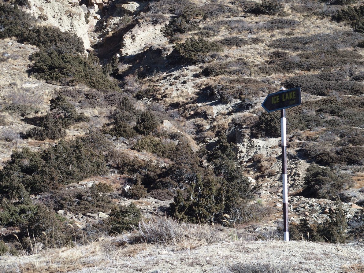 This way to Ice Lake