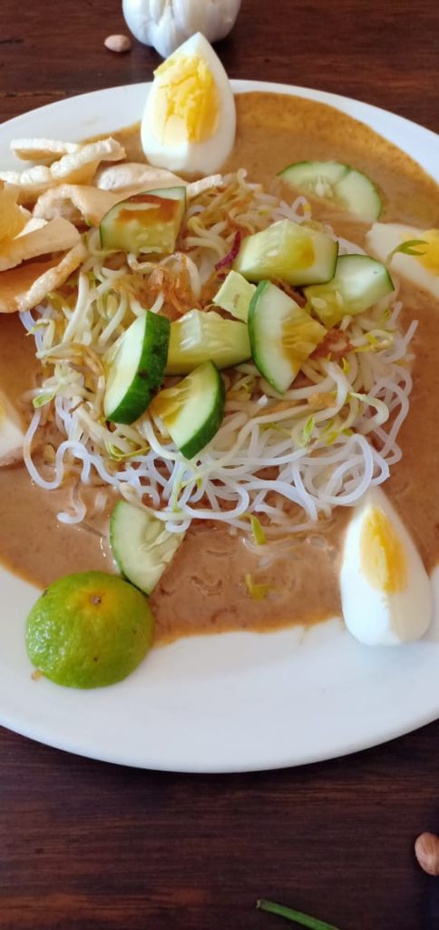 Fimela.com, jakarta masak enak untuk keluarga itu harus, jangan terlalu sering beli di luar karena sebenarnya ada banyak resep praktis yang . Tekko, Cita Rasa Nusantara dalam Satu Rumah