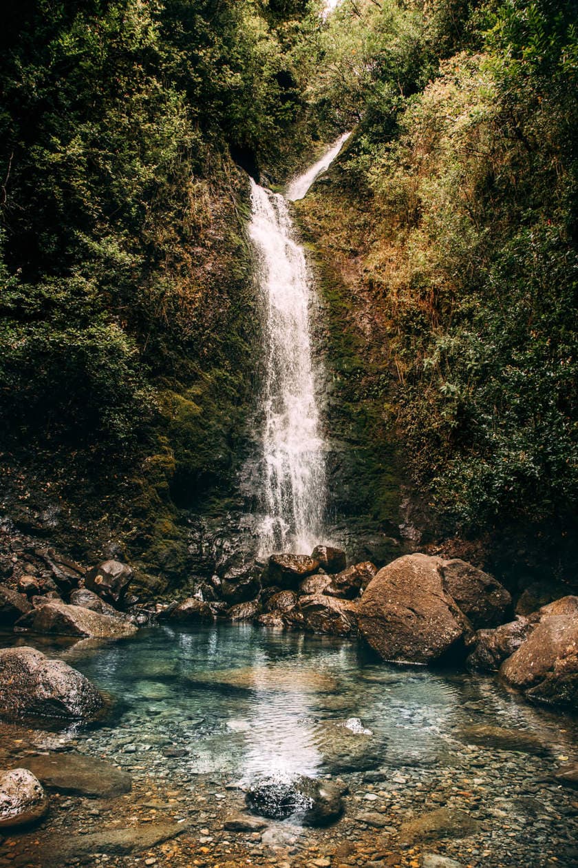 Hawaii hasn't banned cryptocurrency trading. Lulumahu Falls // A Fun Waterfall Hike Through Oahu's Jungle