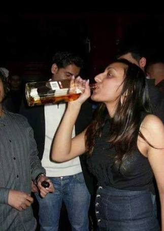 Drunk Women Arrested From Kitty Party Surat Police Raided at Hotel, Seizes IMFL