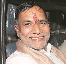 Mumbai : Mumbai North Indian  Congress leader Kripa shankar Singh resigns from Congress party, Major Setback to Mumbai Congress