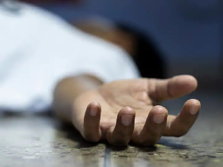 Bollywood aspiring actress commits suicide in hotel room in Andheri Lokhandwala