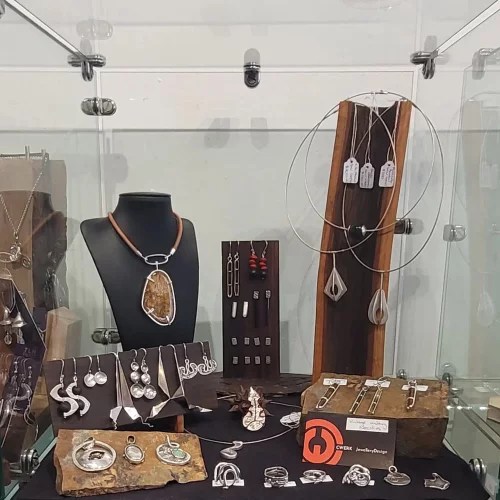 Cwerk Jewellery designer